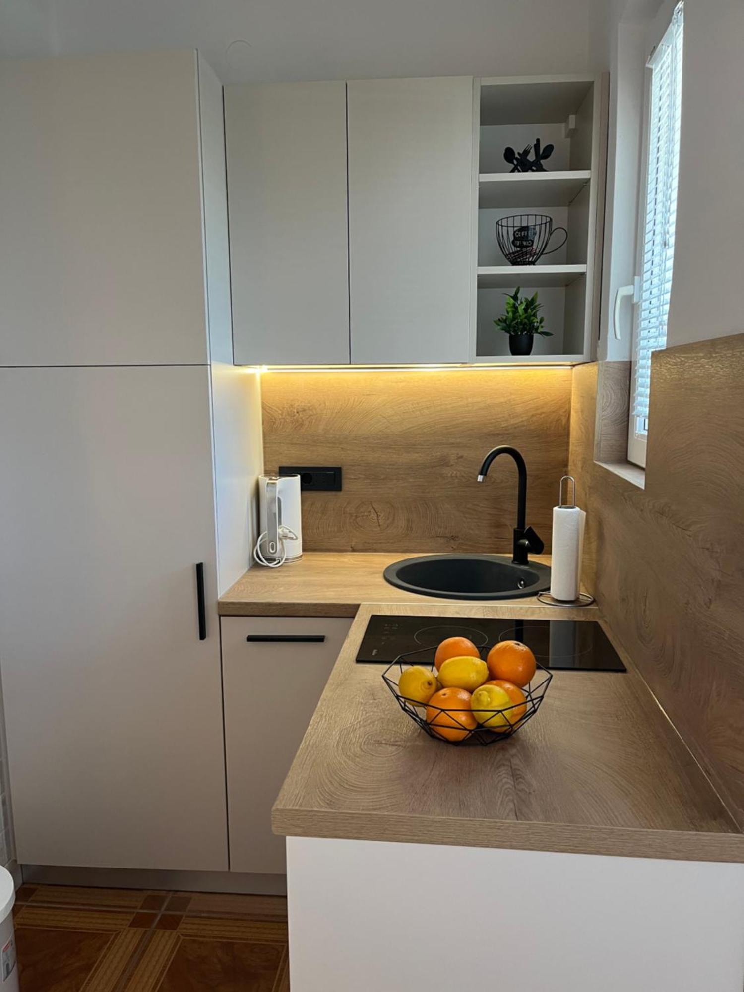 Apartment Tomeri *