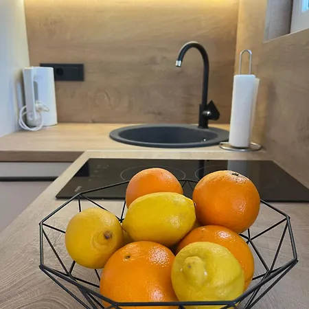 Apartmani Tomeri Starigrad Paklenica Exterior foto