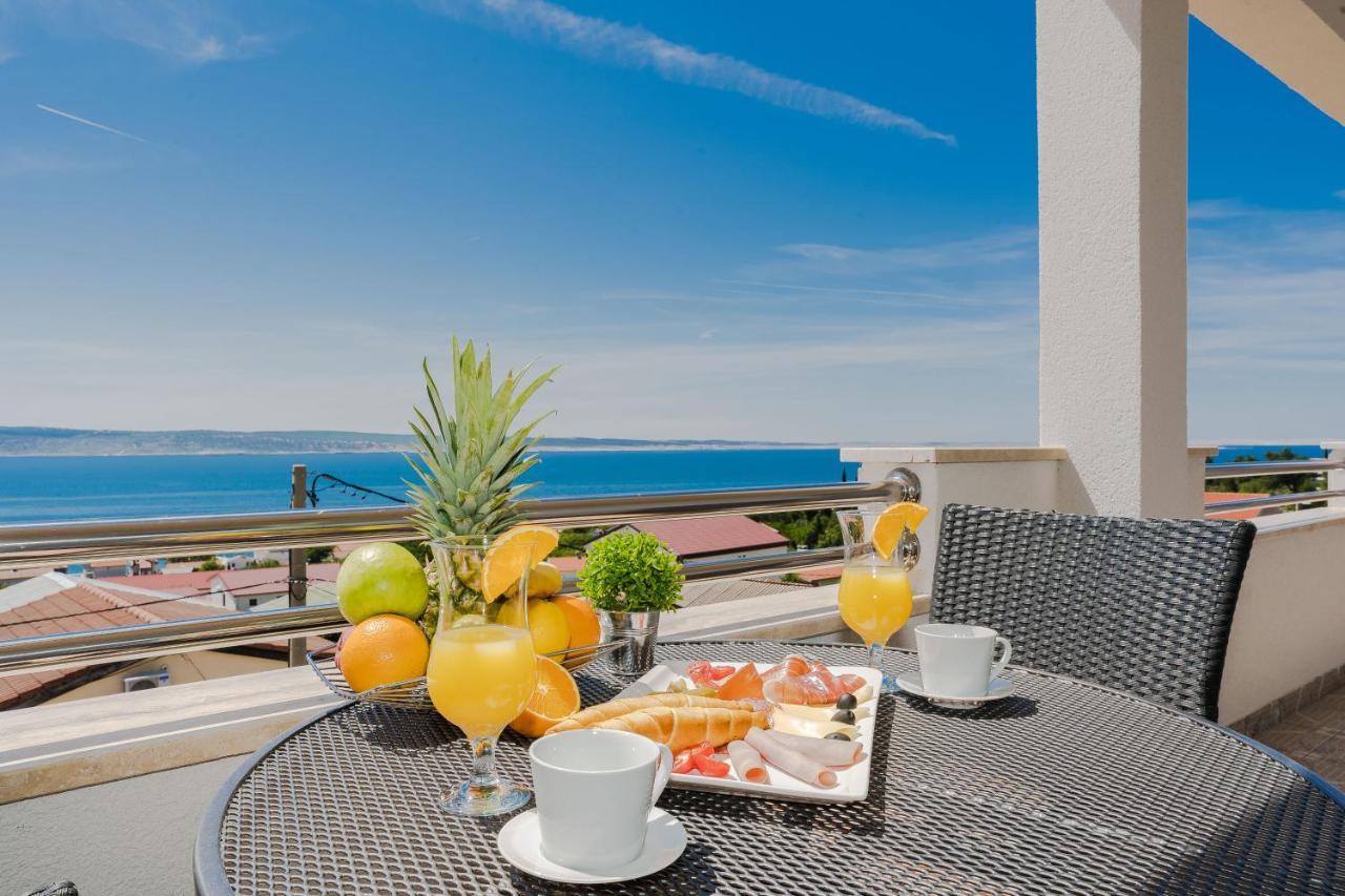 Appartement Tomeri *