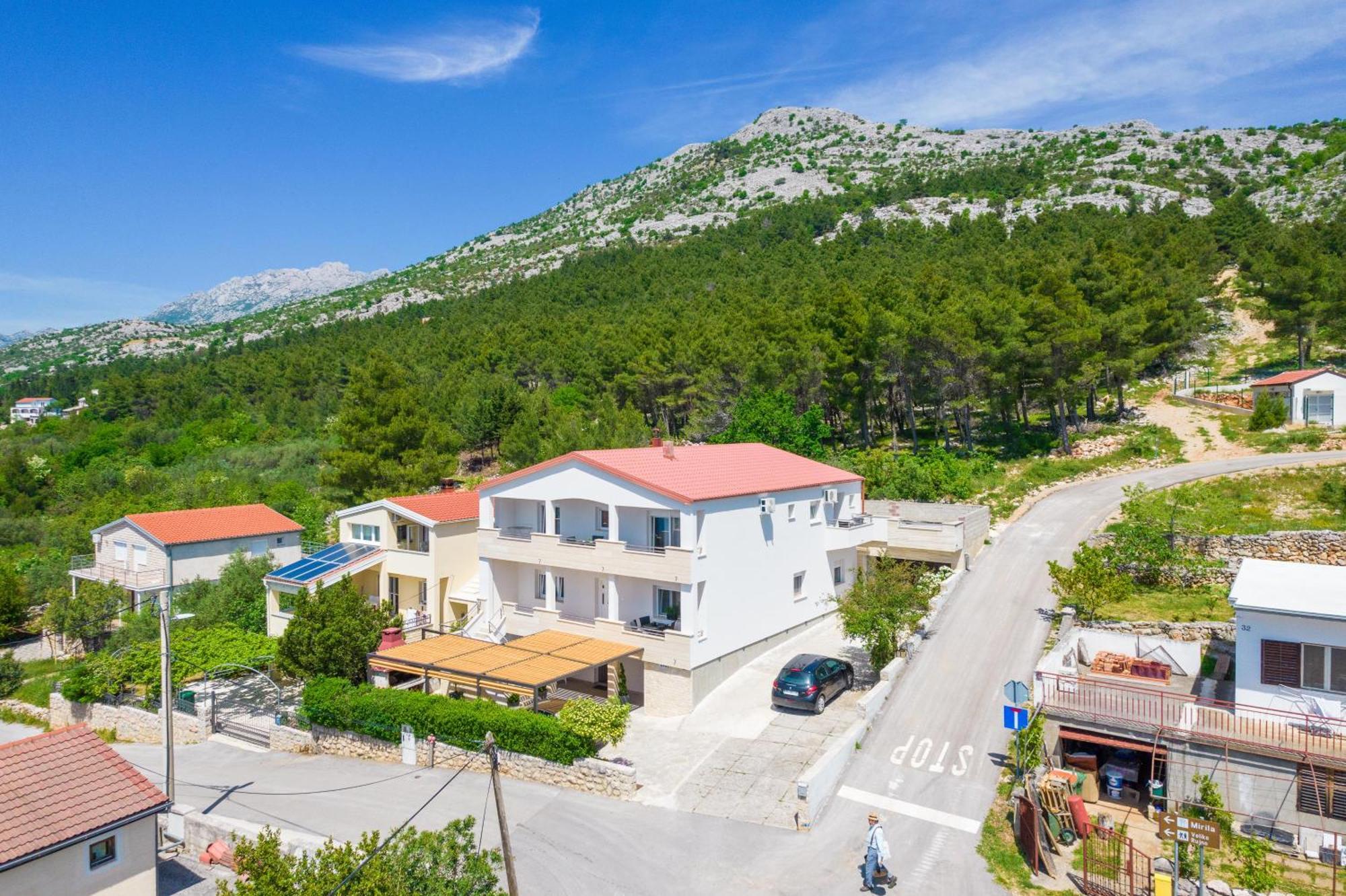 Tomeri Appartement Starigrad Paklenica